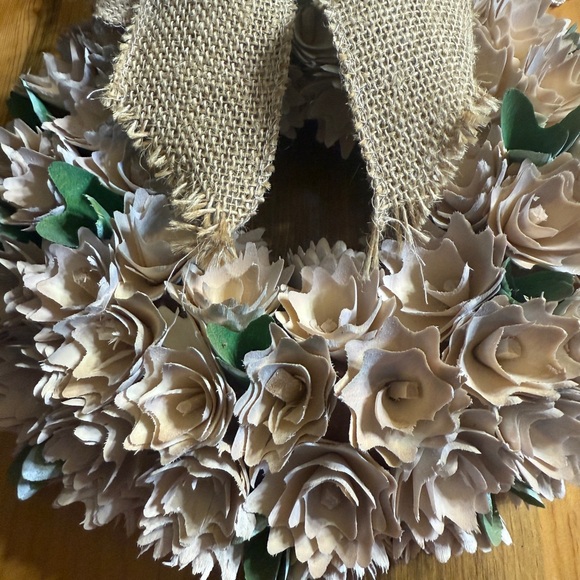 Cream and Green Faux Floral Accents with Modern Design - Picture 4 of 6